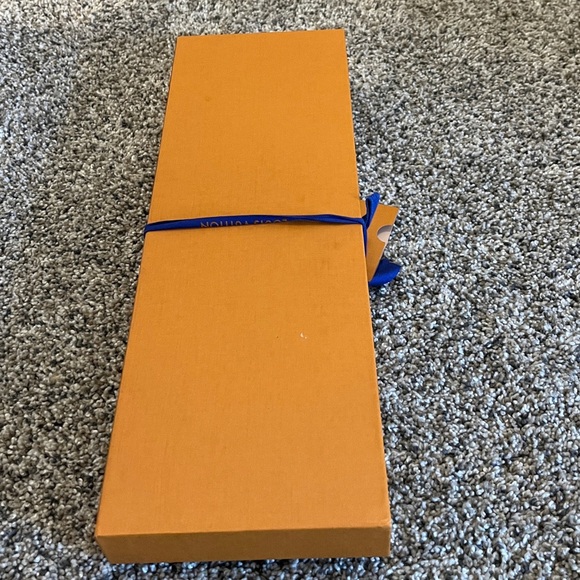 Louis Vuitton Vibrant Orange Box for Ties with Royal Blue Ribbon - Picture 6 of 7